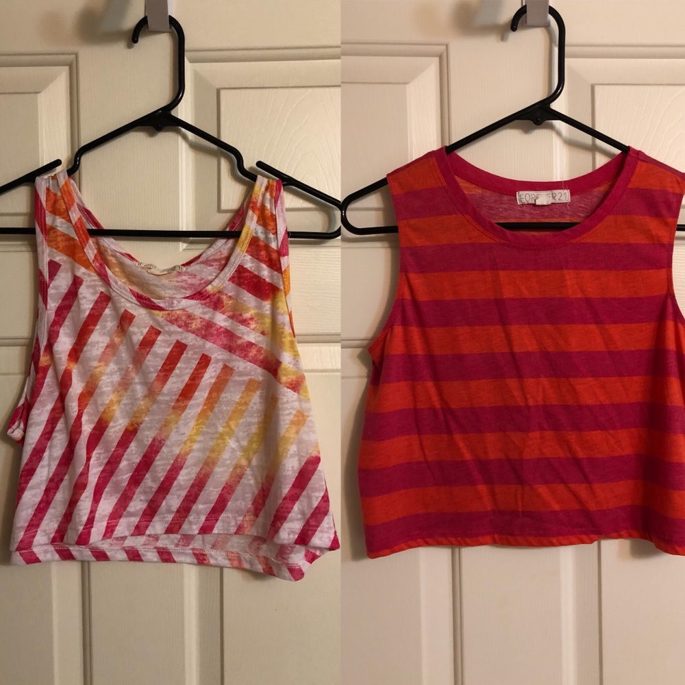 Bundle 2 sleeveless crop tops